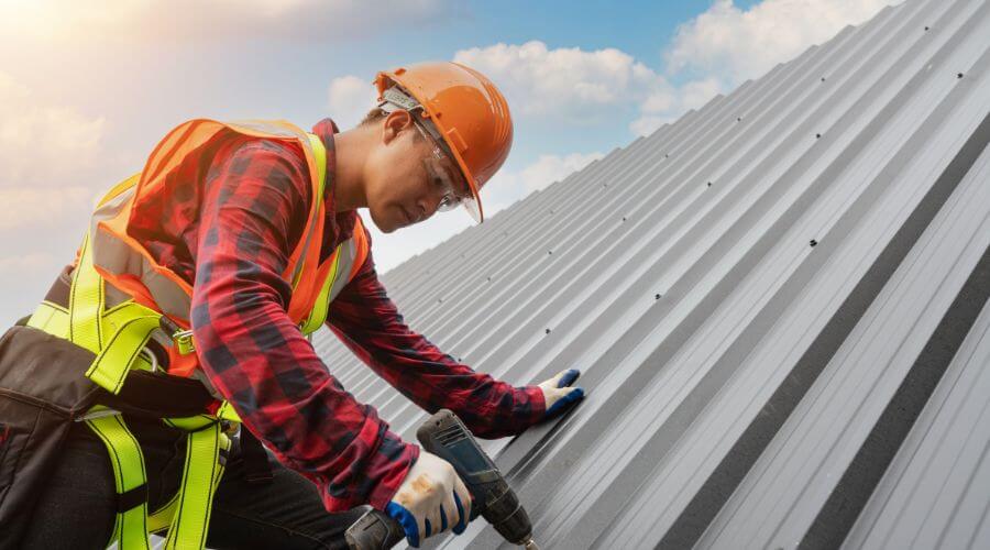 Professional Emergency Roof Repairs services in Davenport, OK